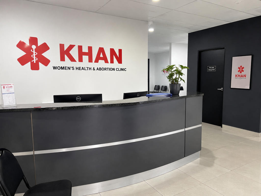 dr-khan-womens-clinic-office-reception